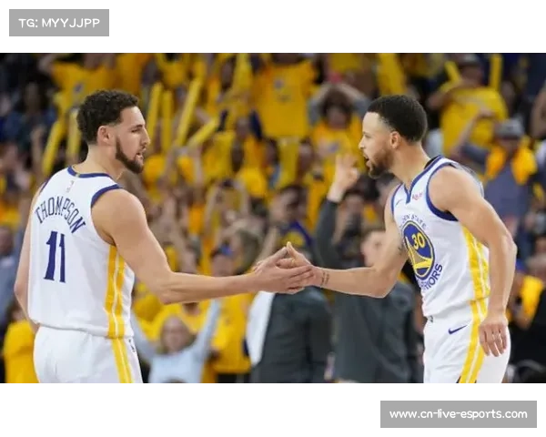 武圣打趣预测库里未来发展 称若早知将选择留守勇士