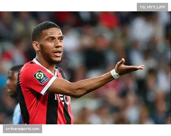 从尼斯到AC米兰？经纪人现身看台加剧托迪博转会传闻